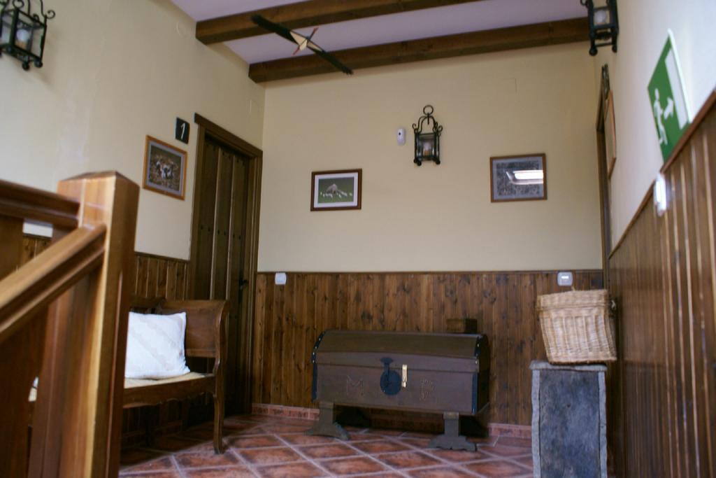 Casa Rural Pena Falcon Torrejón el Rubio Eksteriør bilde