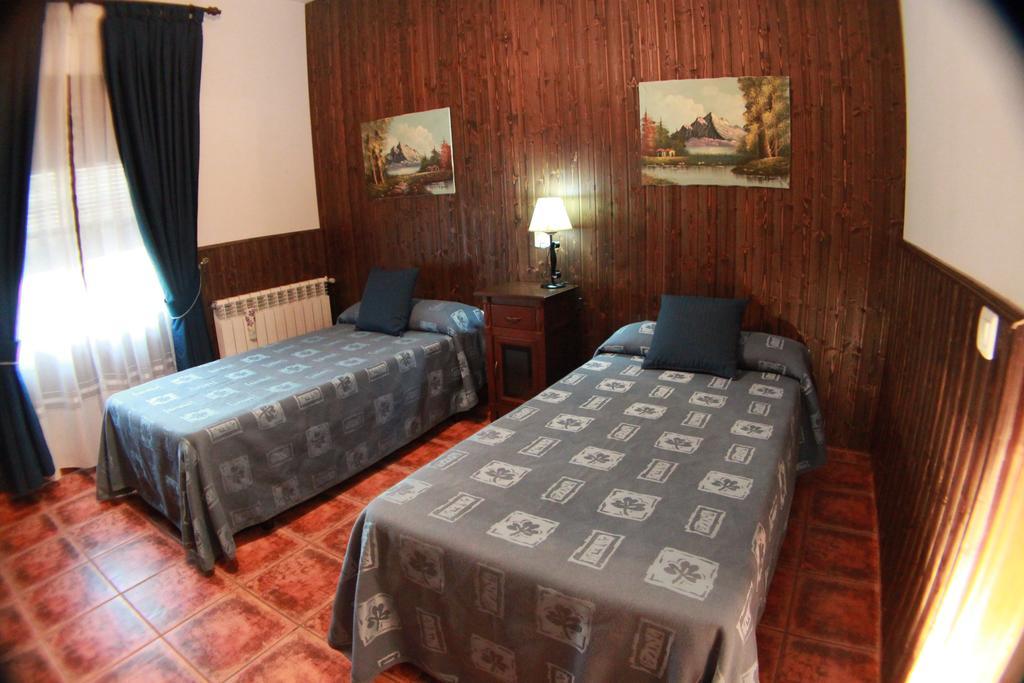 Casa Rural Pena Falcon Torrejón el Rubio Eksteriør bilde